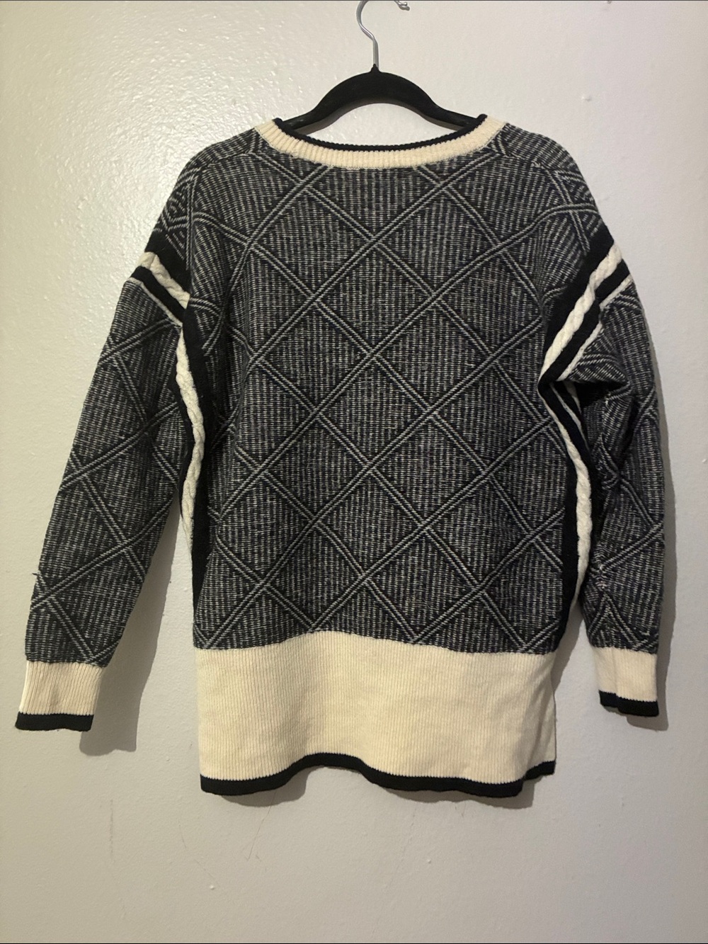 Madewell 100% Merino Wool Argyle Diamond Flip Sweater - Picture 9 of 9